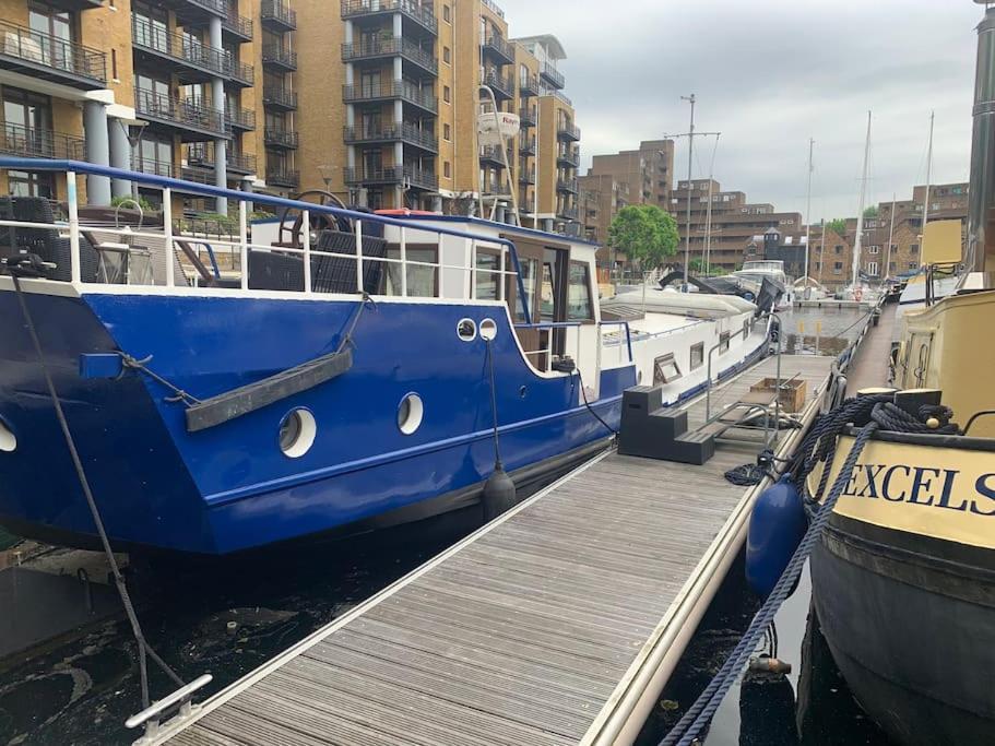 Historic Dutch Barge, Idyllic Location Hotel Londra Exterior foto